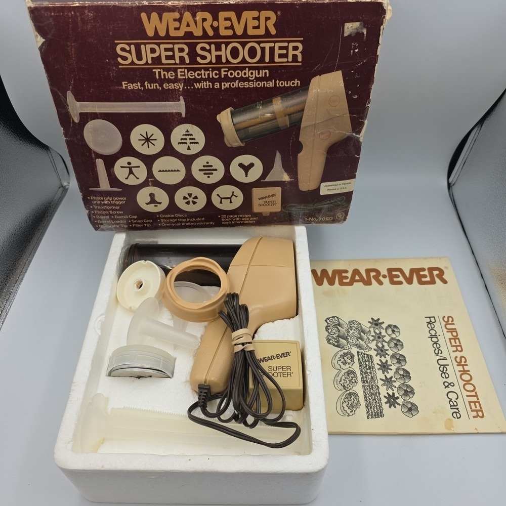 Wear-Ever Super Shooter Electric Cookie Pastry Press Gun In Box #70123 WORKS VTG